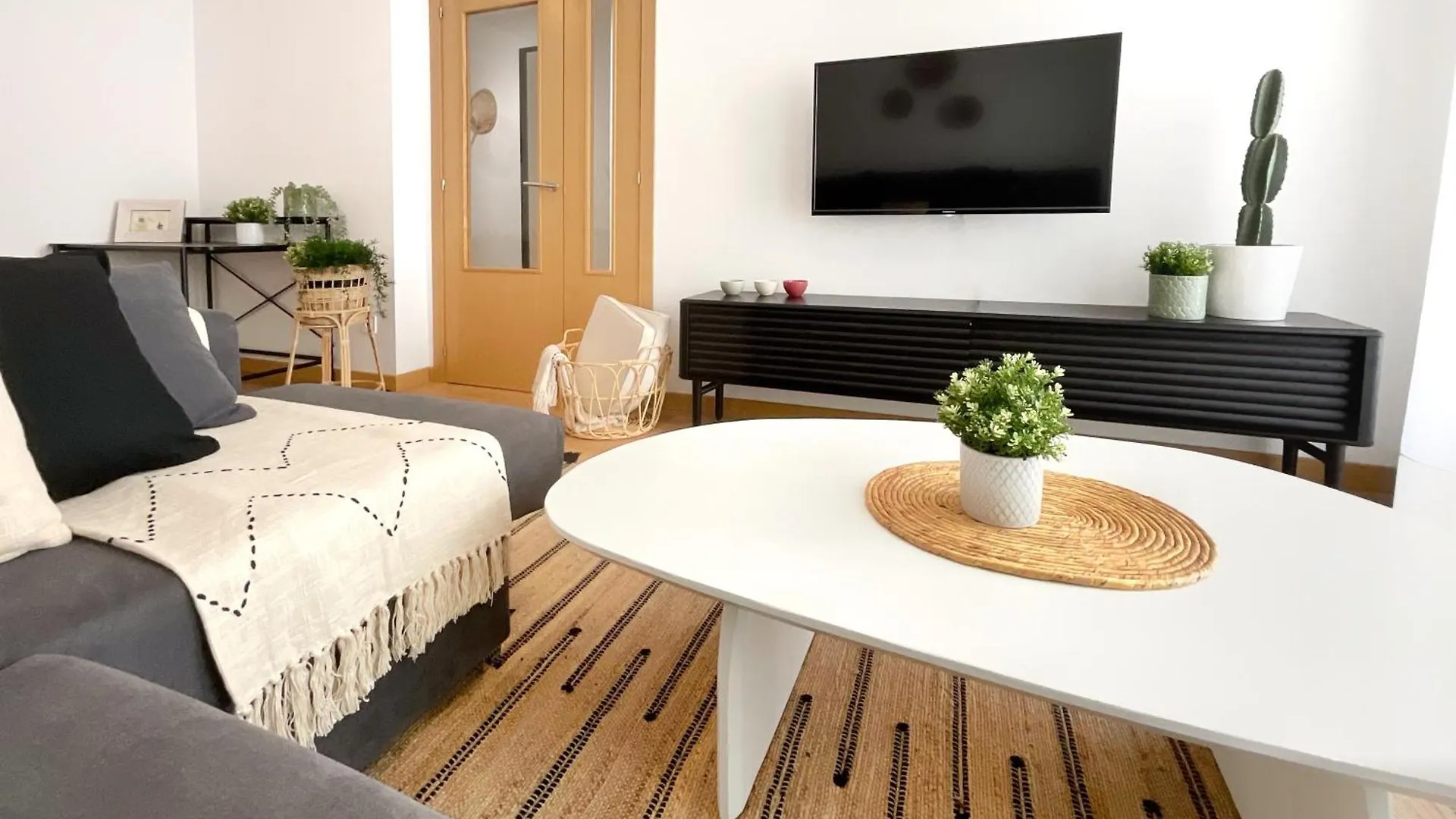 Ks Dona Pepita - Kaleria Suites Almeria Apartment