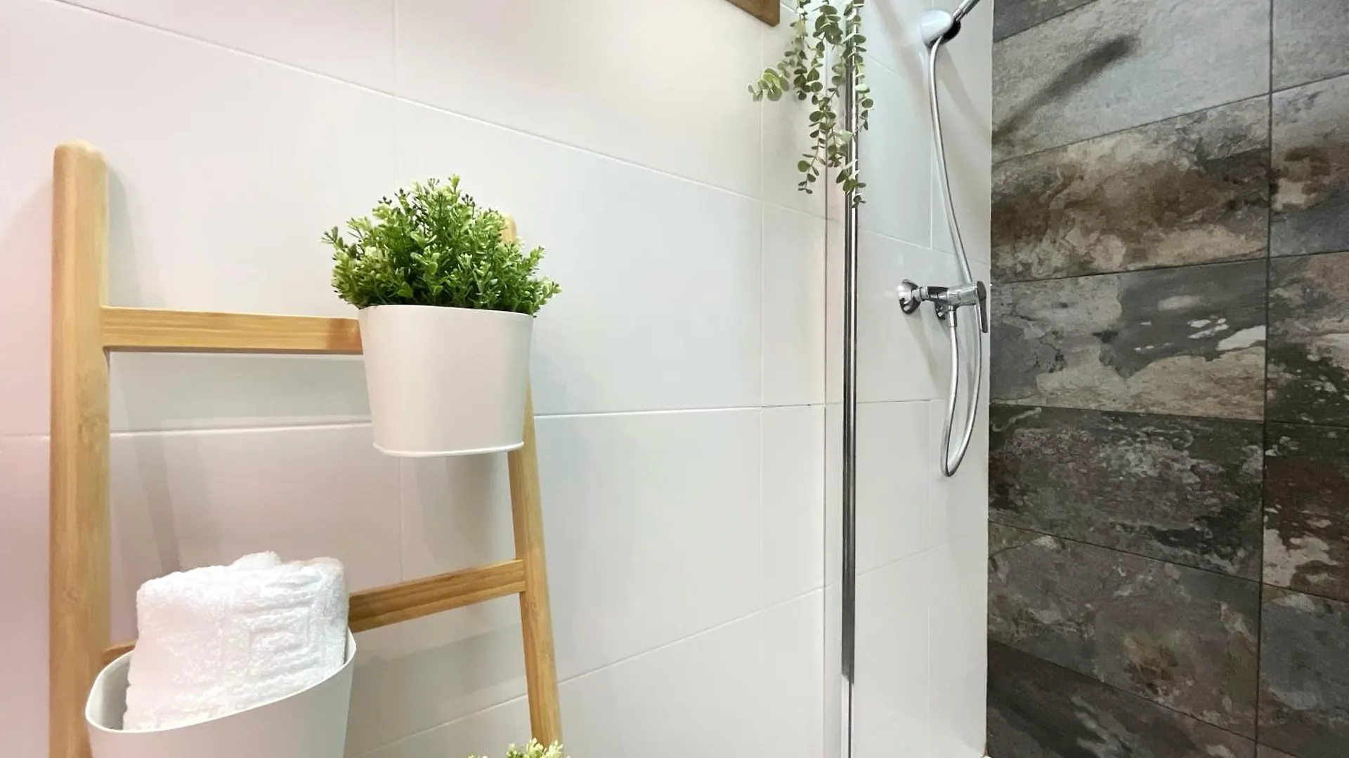 Ks Dona Pepita - Kaleria Suites Almería